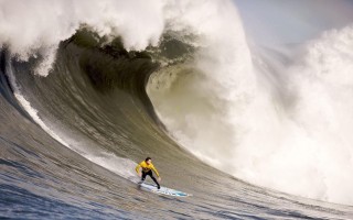 HTH.com：加拉塔萨雷官方通告，奥斯梅恩脚踝韧带拉伤，治疗程序已启动