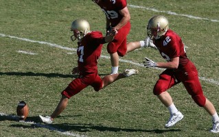 华体会HTH|胡梅尔斯告别德国队，获誉外脚背先生的传奇时刻