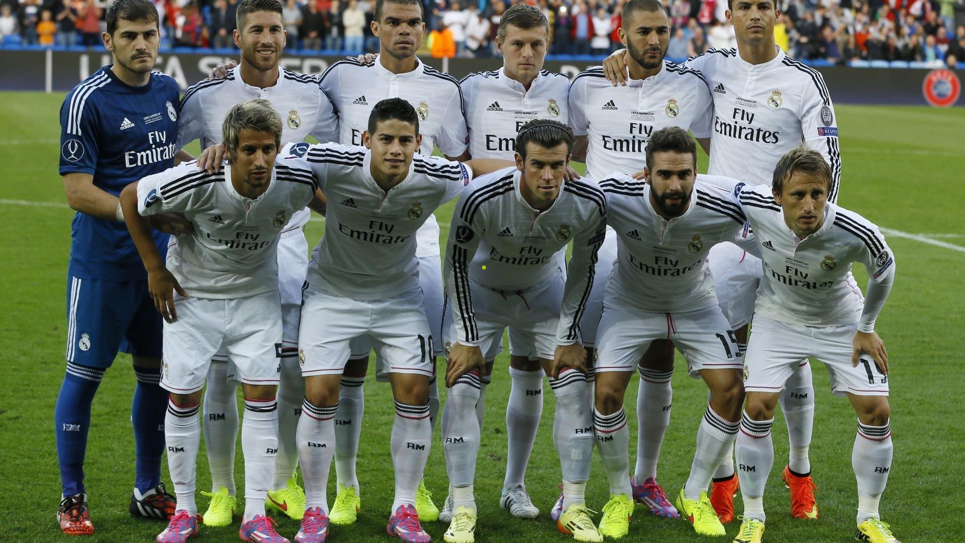 华体会体育-尊贵的利物浦球迷，安菲尔德今日的红色浪潮如何点燃激情-第1张图片-华体会官网—专业体育赛事与在线体验